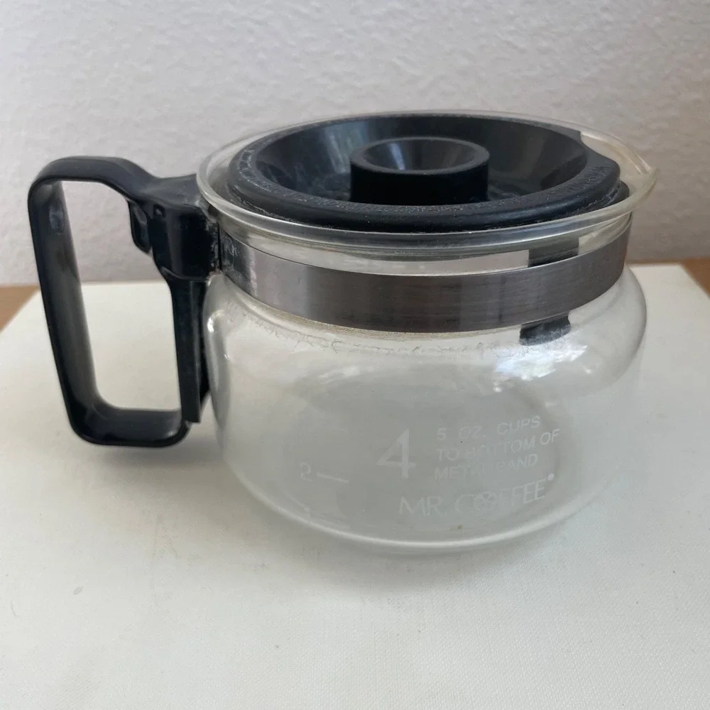 MR COFFEE 4 CUP GLASS REPLACEMENT POT CARAFE DECANTER BLACK Lid‎ W/ Handle